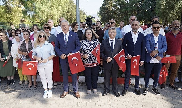 Ege Üniversitesi ’15 Temmuz’da tek yürek oldu