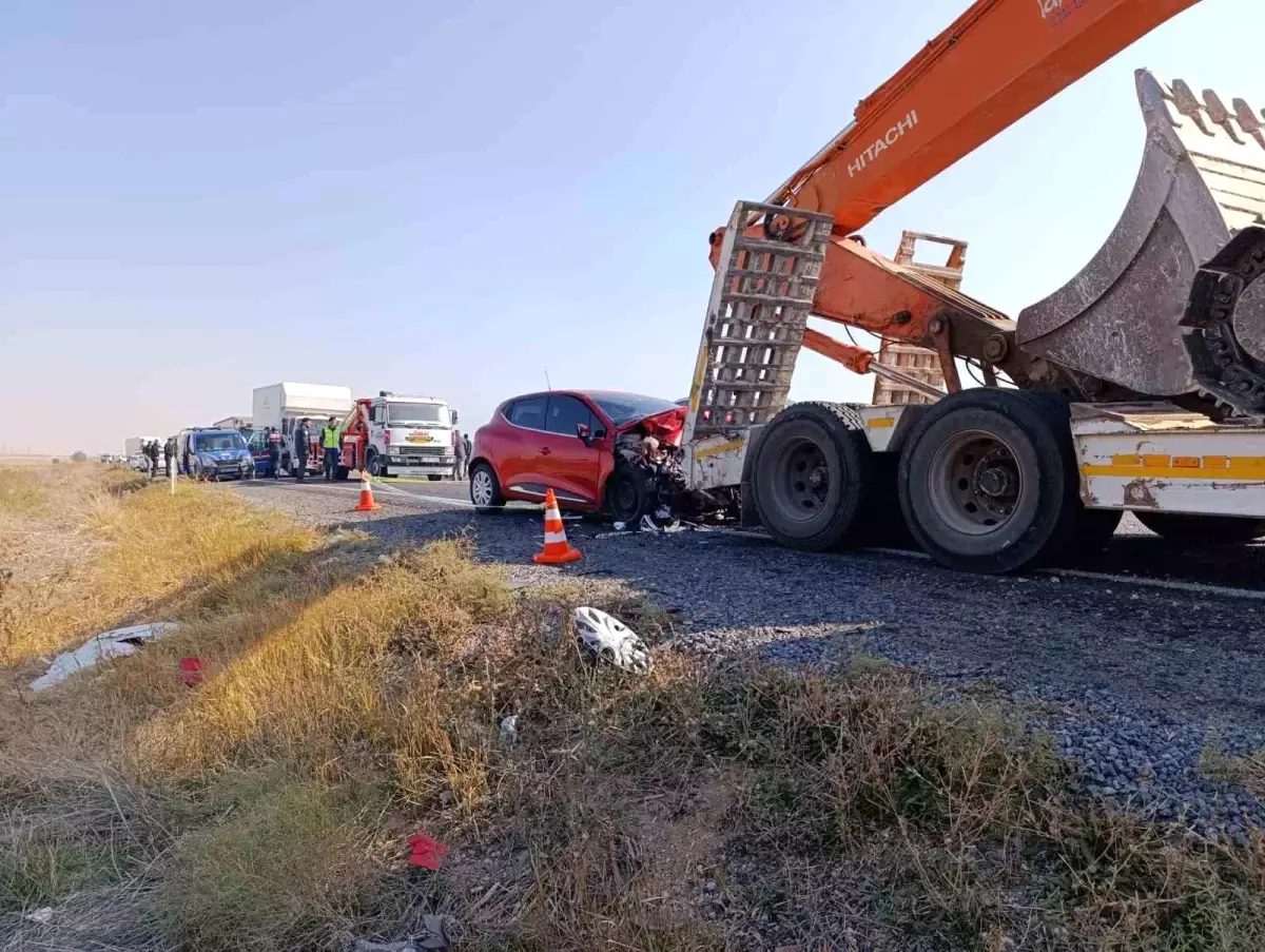 Afyonkarahisar’da Zincirleme Kaza: 1 Ölü, 15 Yaralı