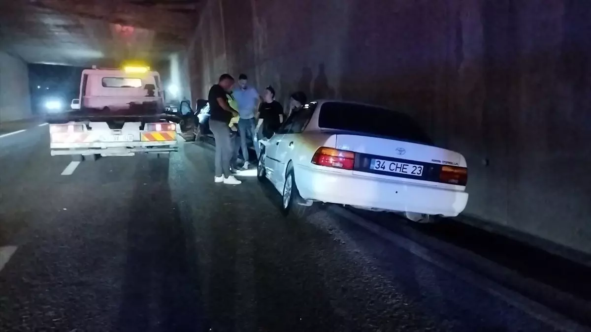 Gebze’de Trafik Kazası: 4 Yaralı