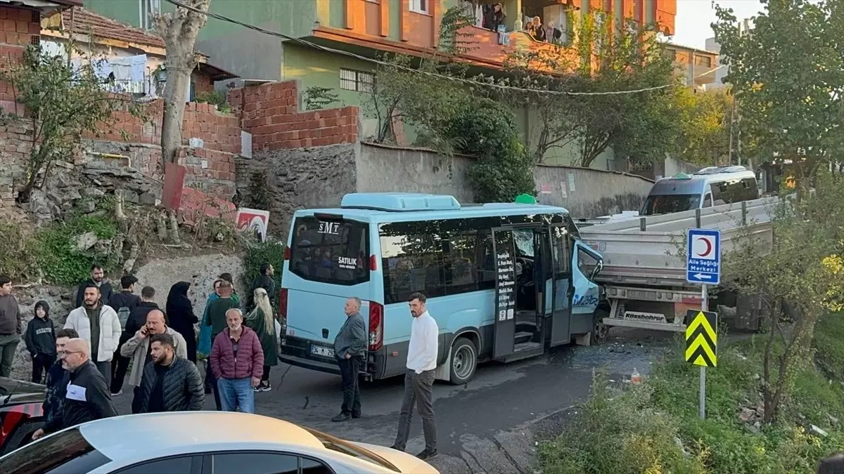 Maltepe’de Kaza: 8 Yaralı