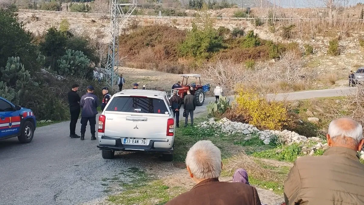 Mersin Tarsus’ta kanlı pusu: Mezarlıktan döndüğü sırada…